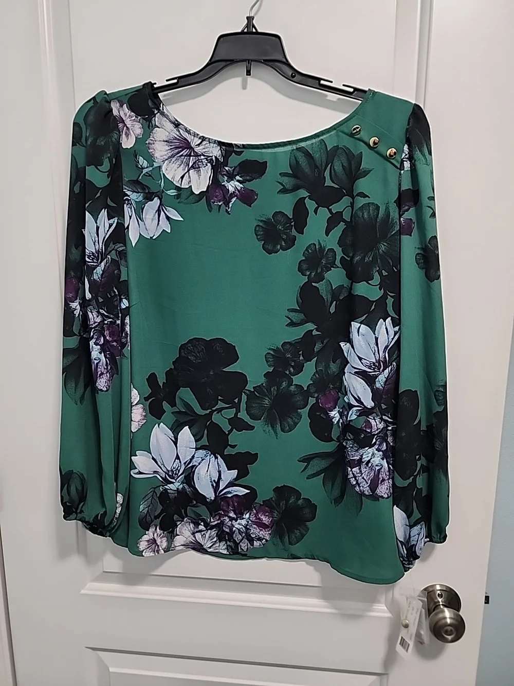 Zac & Rachel Emerald Green Floral Boatneck Blouse with Shoulder Buttons